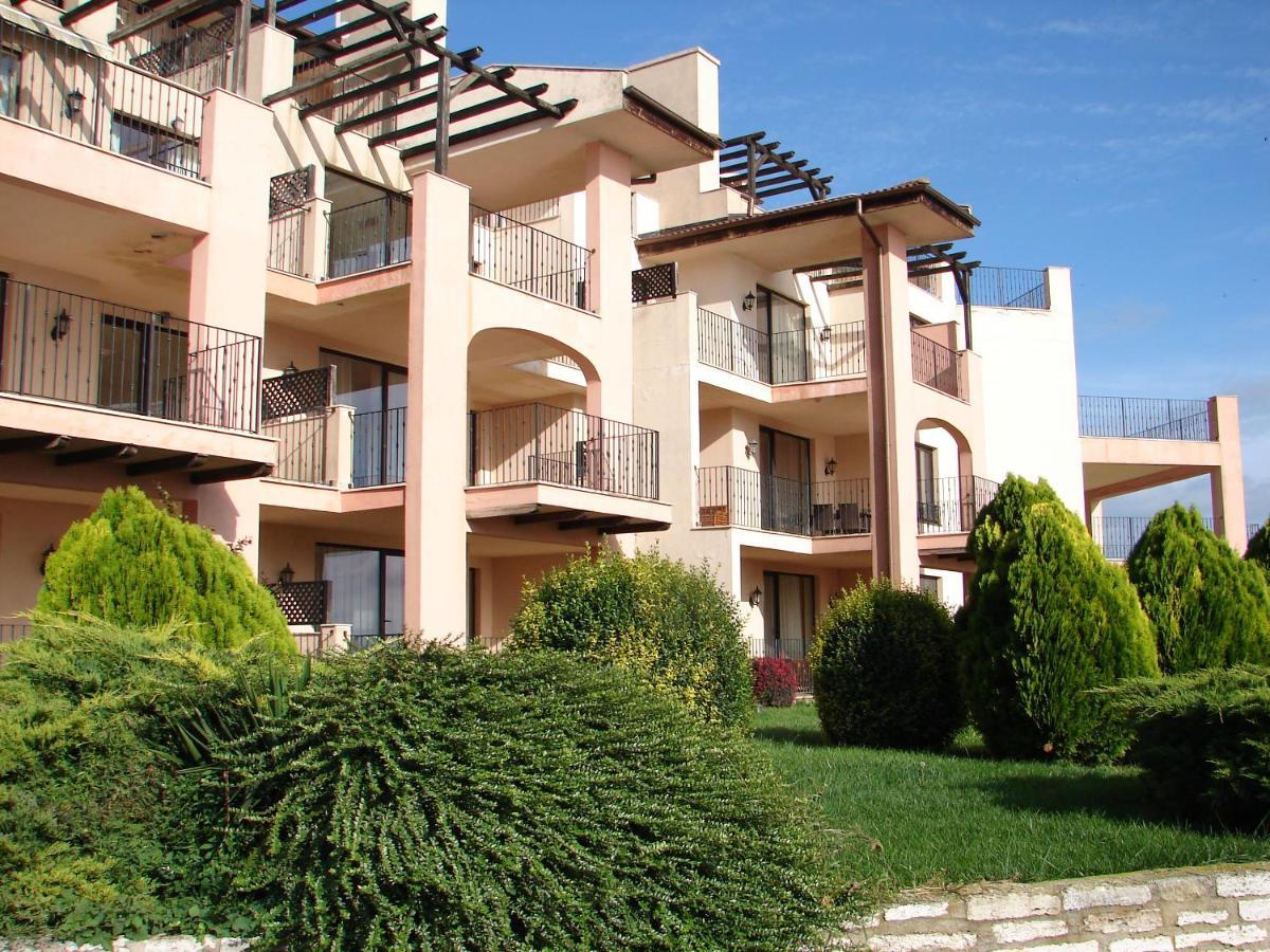 Apartment Decora Sea View Topola Luaran gambar
