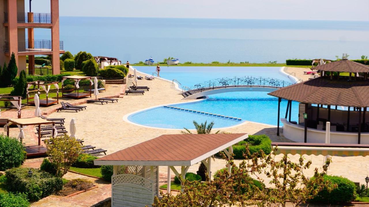 Apartment Decora Sea View Topola Luaran gambar